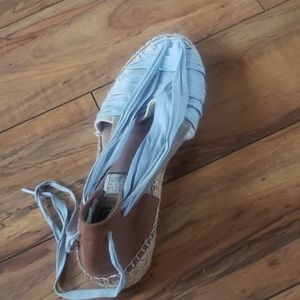 Single espadrilles on hold